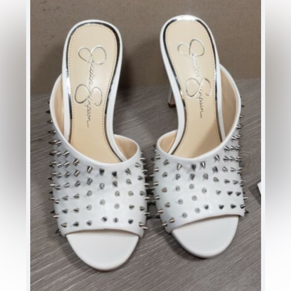 Jessica Simpson women’s